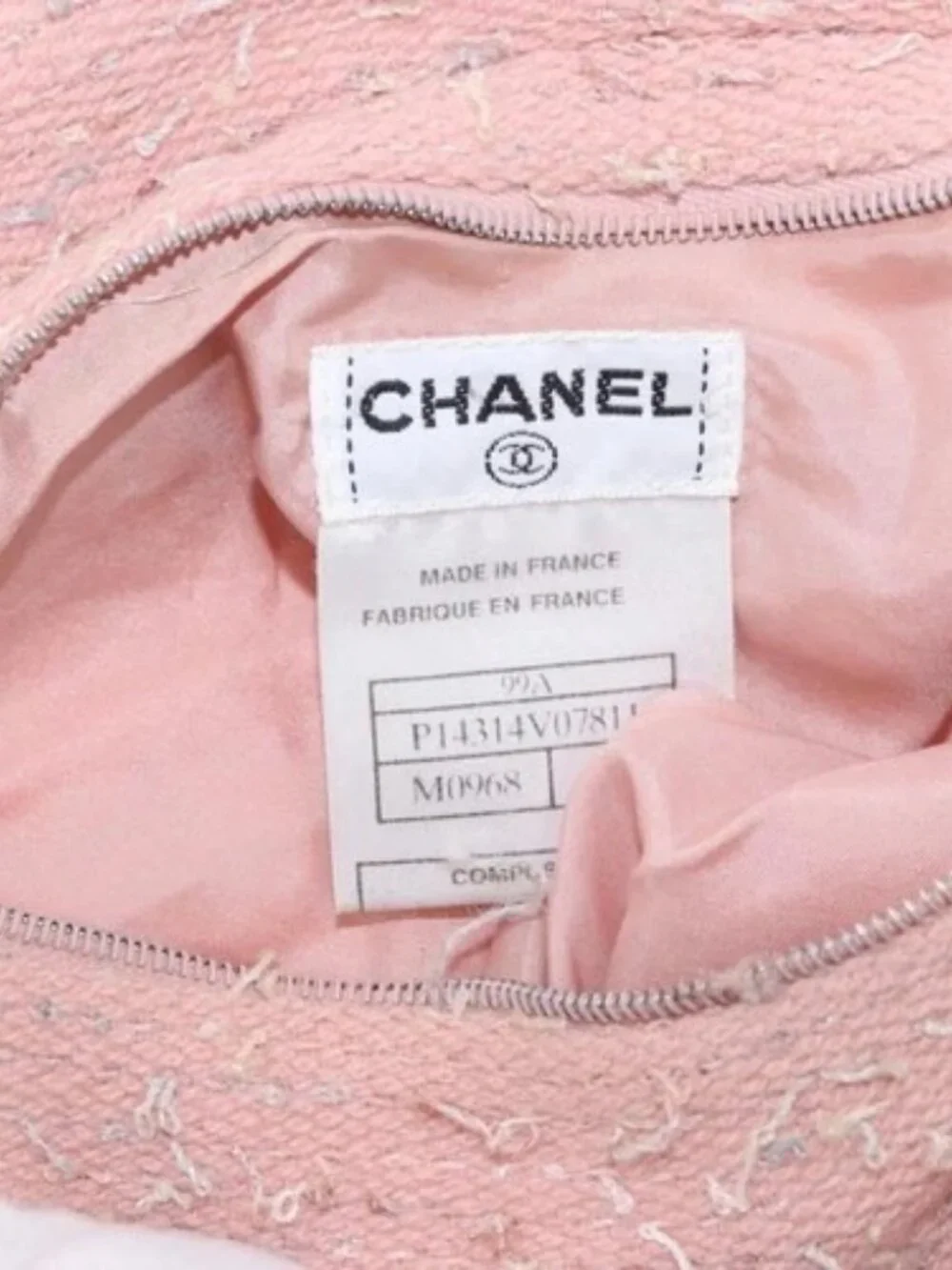 CHANEL Shoulder Bag Tweed Pink Silver CC Auth ar13942A